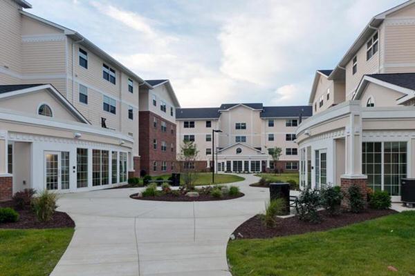 Exterior of student apartments at IU Fort Wayne.